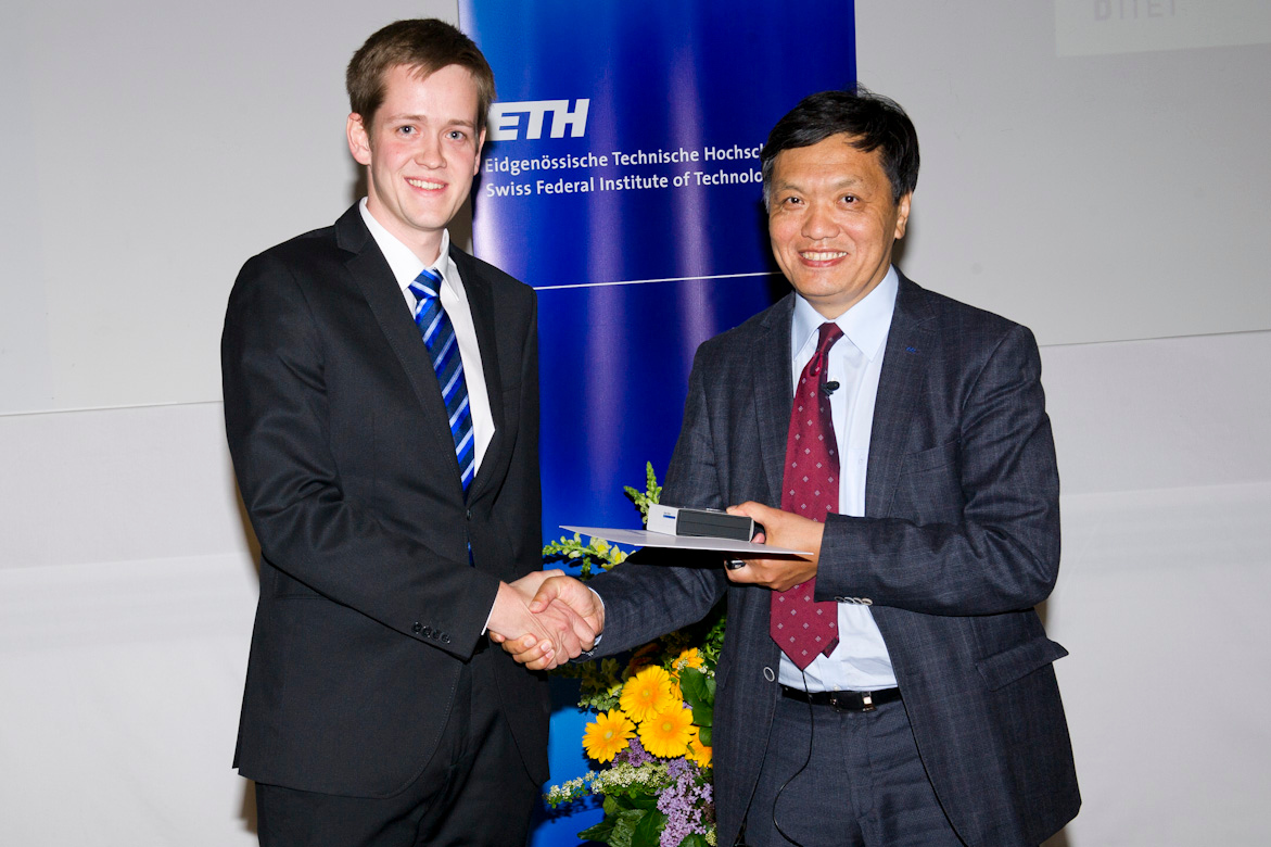 ETH Medal - Outstanding Master's theses – Quantum Information Theory | ETH Zurich