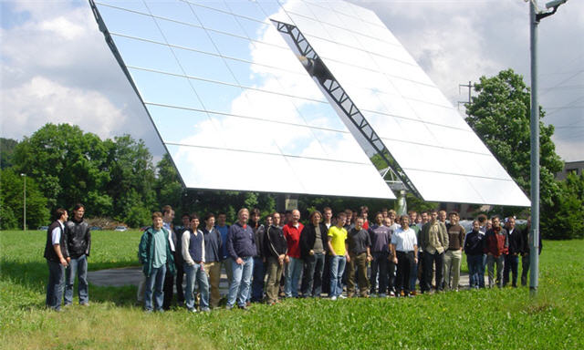 Enlarged view: Technical Tour at PSI, Summer 2005